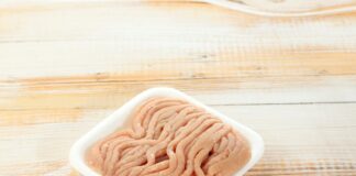 Trattamento eBeam nelle carni avicole macinate: effetti diversi su pollo e tacchino